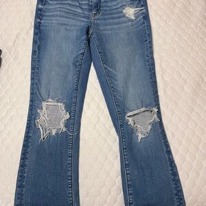 American Eagle Distressed Women's high rise skinny kick jeans